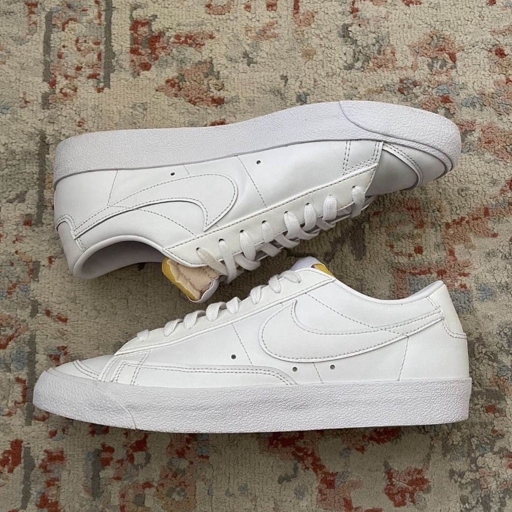 Nike Blazer Low '77 'Triple White' In Excellent condition 11 Women’s